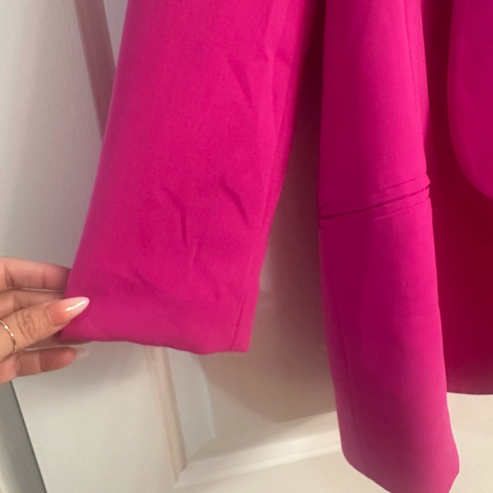 Mural Women's Pink Blazer - Picture 11 of 15